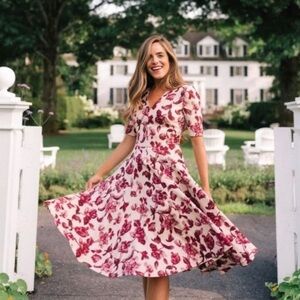 Gal Meets Glam Dresses Gal Meets
Glam Floral Edith Size 2